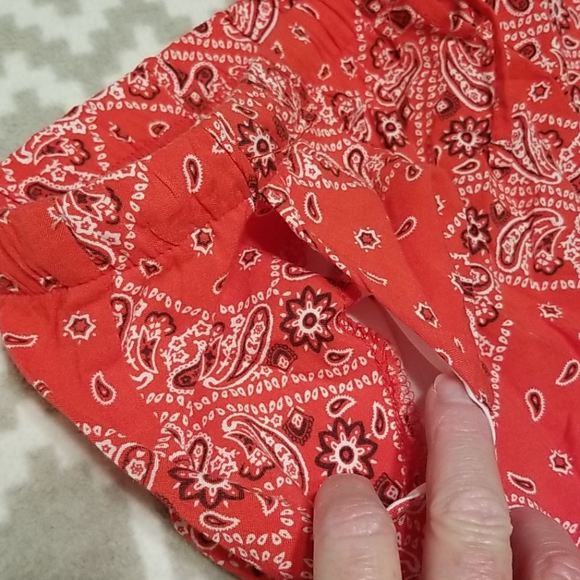 Shorts - Picture 5 of 5